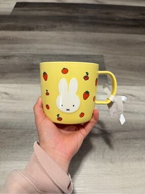 Miffy • yellow strawberry mug